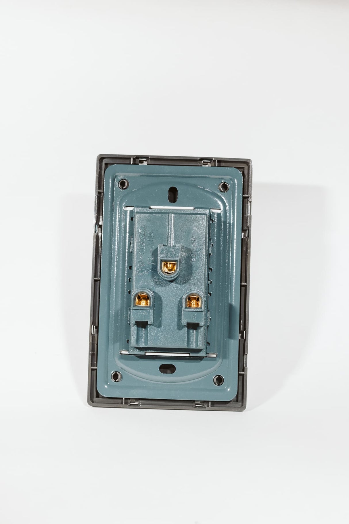 Placa Metálica de Contacto Doble APL-104 - Diseño en Acero Inoxidable para Uso Residencial y Comercial