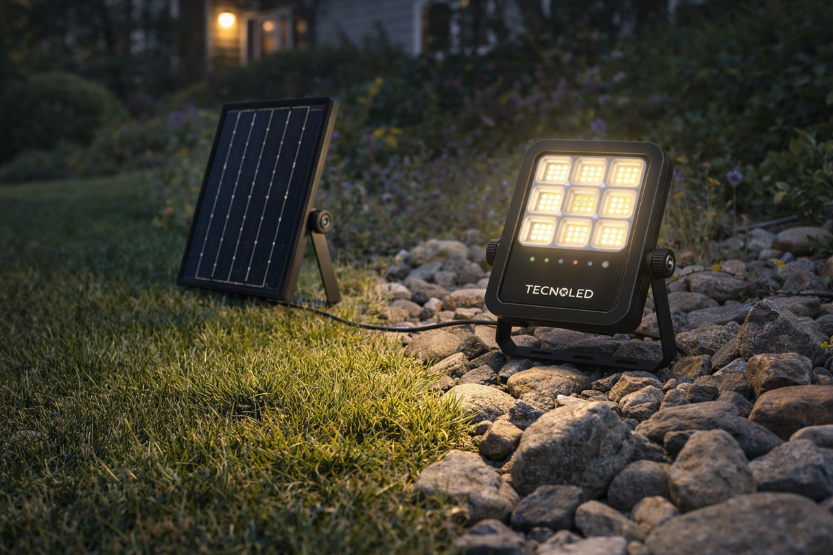 Reflector Solar LED 1100 lm con Control Remoto IP65