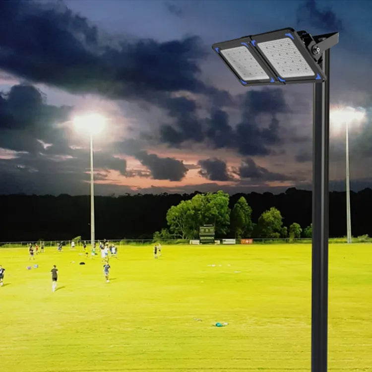 Reflector LED CTSQ3Y-500W | Iluminación Potente y Versátil para Exteriores