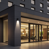 Aplique LED Decorativo para Muros Exteriores – Luz Blanca Fría con Disparo Dirigido