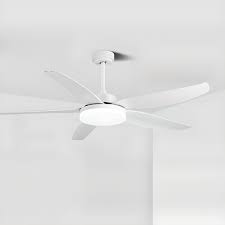 Ventilador color blanco con LED integrado en 3 tonos